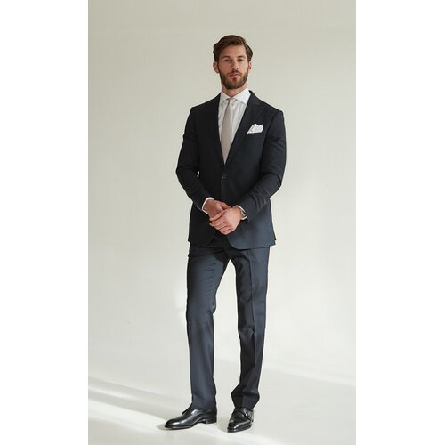 Anzug James in Midnight-Blue aus Tropical Wool S130