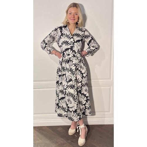 Kleid Julene in Graphit/Offwhite M