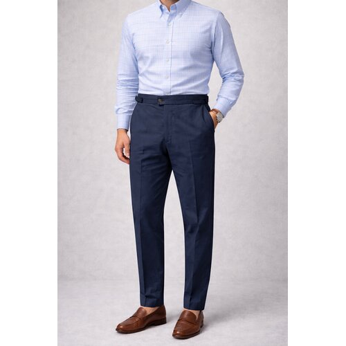 Chino aus Cotton Garment Dyed in Navy 48